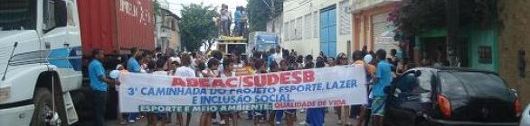 Caminhada do Projeto Esporte, Lazer e Inclusão Social movimenta ruas da Ribeira