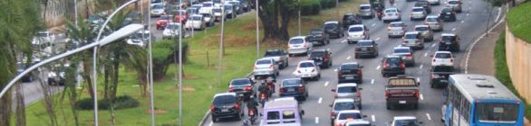 OS CONGESTIONAMENTOS DO TRÁFEGO E A QUALIDADE DA NOSSA VIDA - UMA PROPOSTA