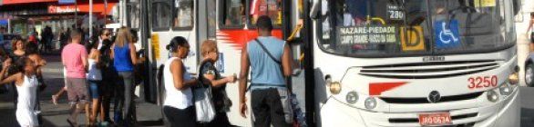 Tarifa de ônibus fica a mesma em 2013