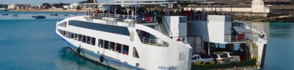 Queda de passageiro do Ferry