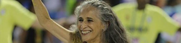 Maria Bethânia recebe o título de doutora 'honoris causa' na Ufba