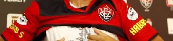 Lopes ganha mais um
