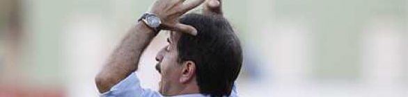 Domingo, René enfrenta inimigo meu