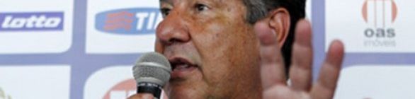 Joel Santana não é mais técnico do Bahia; comandante vai para o Fla
