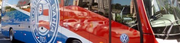 PMs grevistas impedem ônibus do Bahia de entrar no estádio para jogo em Itabuna