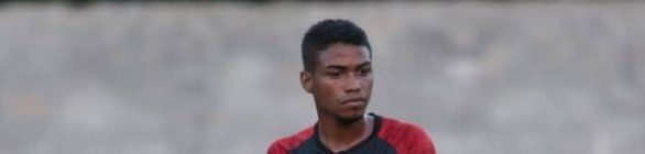 Ruan Levine tem suspeita de lesão no ligamento cruzado e realizará exames