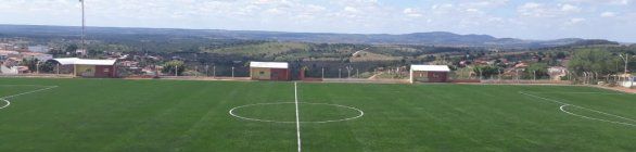 Estádio Municipal de Mairi recebe grama sintética