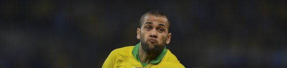 Daniel Alves e Gabriel Jesus são os melhores contra a Argentina