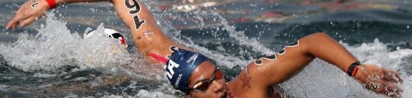 Ana Marcela é campeã mundial dos 5km e se torna a maior medalhista da história