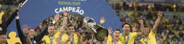 CBF paga R$ 35 milhões de prêmio para jogadores e comissão técnica por título 