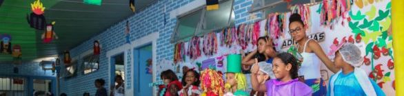 Dia do Folclore anima alunos de escola municipal em Alto do Cruzeiro
