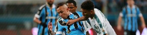 Grêmio vence o Palmeiras por 2 a 1 no Pacaembu e vai a semifinal