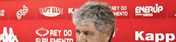 Geninho lamenta pior jogo do Vitória sob seu comando