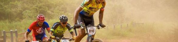 Competições de mountain bike são atrações da agenda esportiva do final de semana