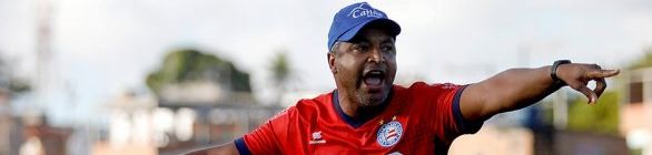 Longe da Libertadores, Roger foca em melhor campanha do Bahia nos pontos corrido