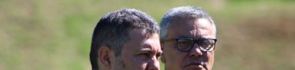 Com dez reforços contratados, Alarcon não se fecha para novos jogadores