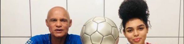 Campeão brasileiro com o Bahia, Paulo Rodrigues leiloa Bola de Prata