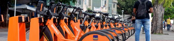 1° Bike Thru Solidário arrecada doações para crianças e adolescentes