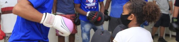 BCS Calabar recebe visita do campeão olímpico de boxe, Hebert Conceição