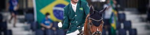 Hipismo paralímpico: Rodolpho Riskalla é prata em competição no Catar