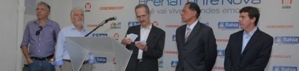 Secopa participa, ao lado do ministro Rebelo, da visita a obra da Arena