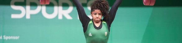 Laura Amaro conquista a medalha de bronze no levantamento de pesos em Santiago