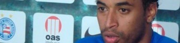 Ávine admite ansiedade com estreia em Pituaçu na temporada