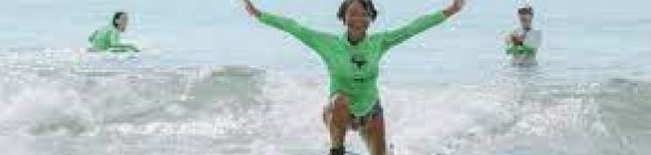 Águas de Gaia abre inscrições para vivências gratuitas de surf para mulheres