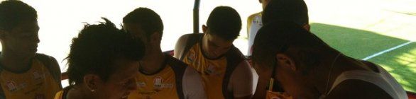 Léo Santana visita Toca do Leão e jogadores têm tarde de tietes