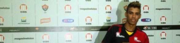 Ex-tricolor, Vander celebra ‘vingança’ sobre o Bahia: ‘Resposta em campo’