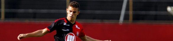 Gabriel, Michel e Lúcio Maranhão voltam a ser relacionados no Vitória