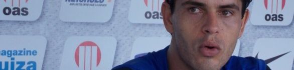 Após crise, Fahel vê recomeço na Série A: 'Objetivo é vencer os 5 jogos