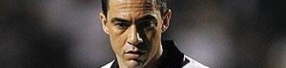 Vitória nega interesse em Chicão