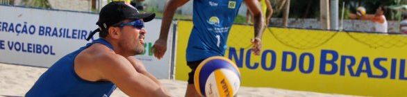 VOLEI DE PRAIA - DUPLAS RUBRO NEGRAS NO CIRCUITO NACIONAL