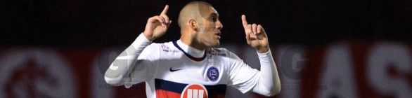 Após fim do jejum de gols, Fernandão afirma: ‘Tem que ter paciência’