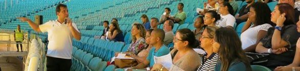 Voluntários da Bahia se reúnem na Arena Fonte Nova