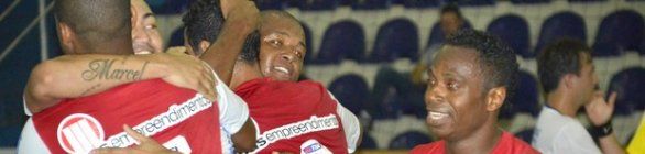 Em jogo cheio de reviravoltas, Bahia bate o Cruzeiro pela Liga Nacional