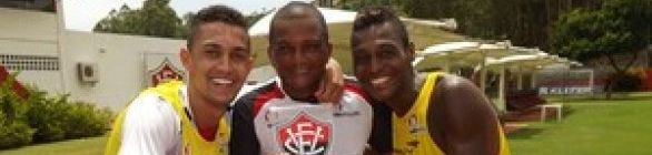 Com rachão e ‘eleição’, Vitória encerra preparação para pegar o Atlético-MG