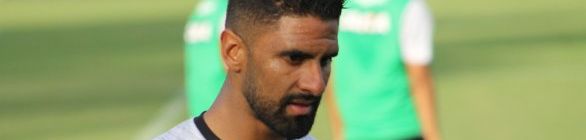 Tréllez diz que aceitou proposta do Corinthians, que já conversa com o Vitória