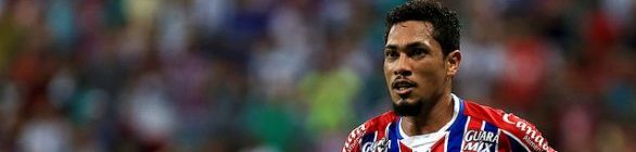 Guto espera tranquilidade com triunfo e elogia Hernane: 