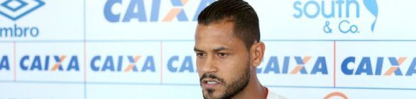 Perto de decisões no Baianão, Elton analisa rivais: 