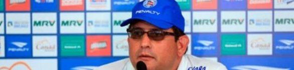 Guto admite que “faltou algo a mais” ao Bahia e critica árbitro: “Foi caseiro”
