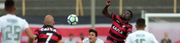 Indisciplinado, Vitória está entre os times com mais cartões amarelos da Série A