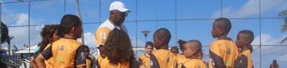 Torneio de Futebol do Projeto Salvador Esporte e Cidadania é realizado na Quadra