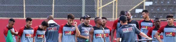 Com queda para o Moto, Vitória chega a quatro eliminações na primeira fase