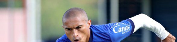 Torcedores elegem Nino o melhor jogador da partida entre Bahia de Feira e Bahia