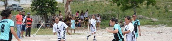 Copas de futebol agitam a programação esportiva deste final de semana 