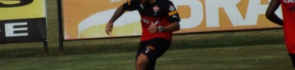 Sem Neto Baiano, jogadores do Vitória treinam na reapresentação na Toca