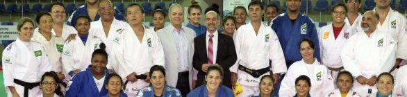 Centro Pan-Americano de Judô encanta o ministro do Esporte