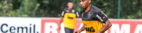 Novo alvo tricolor: Bahia negocia contratação do volante Danilo Pires